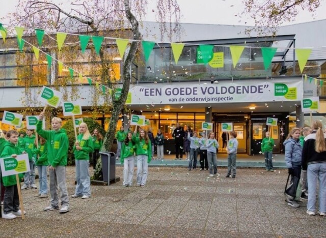 Onlangs was de Onderwijsinspectie bij ons op het Dalton College komen visiteren en we hebben een ‘Voldoende’ gekregen🥳Lees hieronder in de link het artikel hierover in het Voorburgs Dagblad:
https://voorburgsdagblad.nl/Lokaal/dalton-college-kent-succesvolle-periode