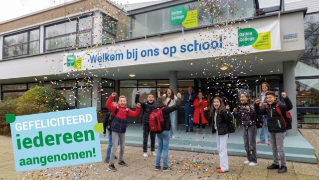 Gefeliciteerd groep 8🎈! Welkom op het Dalton College💚250 leerlingen zijn aangenomen🥳.We kijken ernaar uit om jullie te ontmoeten 😊Tot gauw!

#daltoncollegevoorburg #welkom #groep8